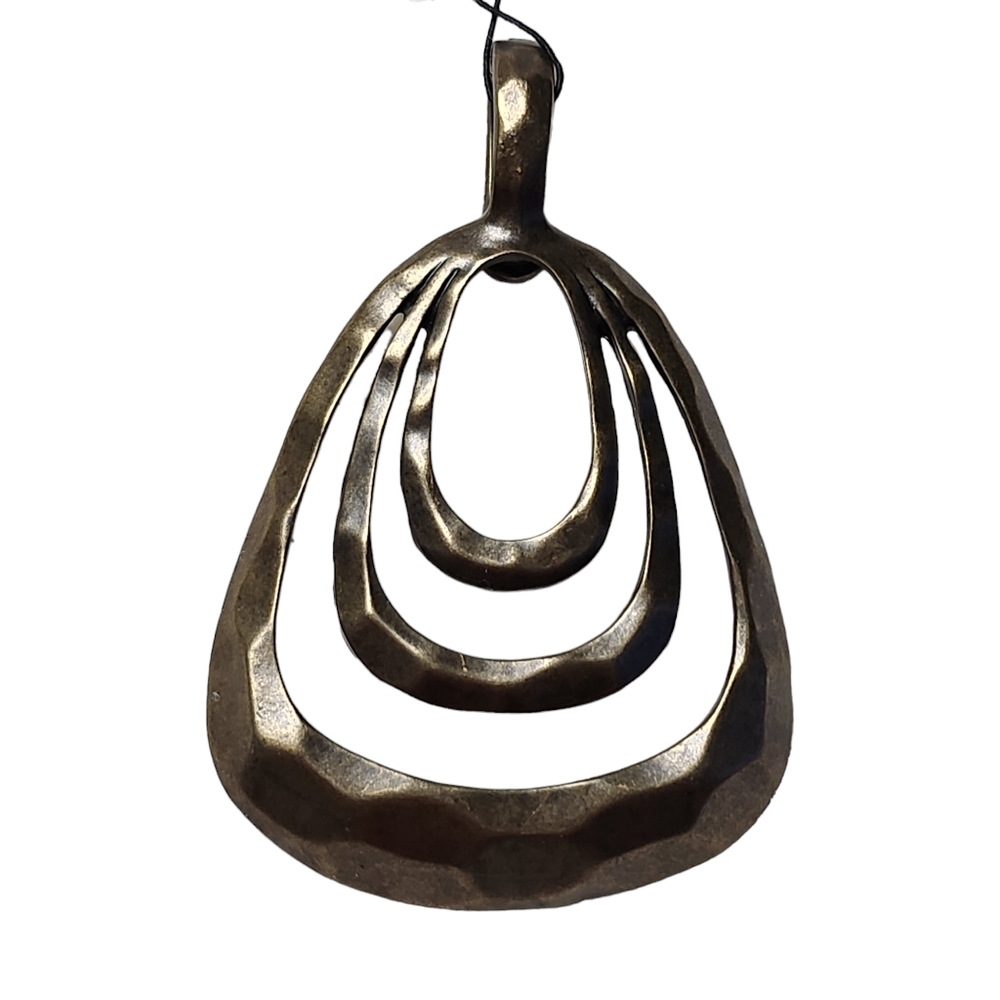 NWT Premier Designs Jewelry Aspen Brass Pendant With Magnetic Clasp